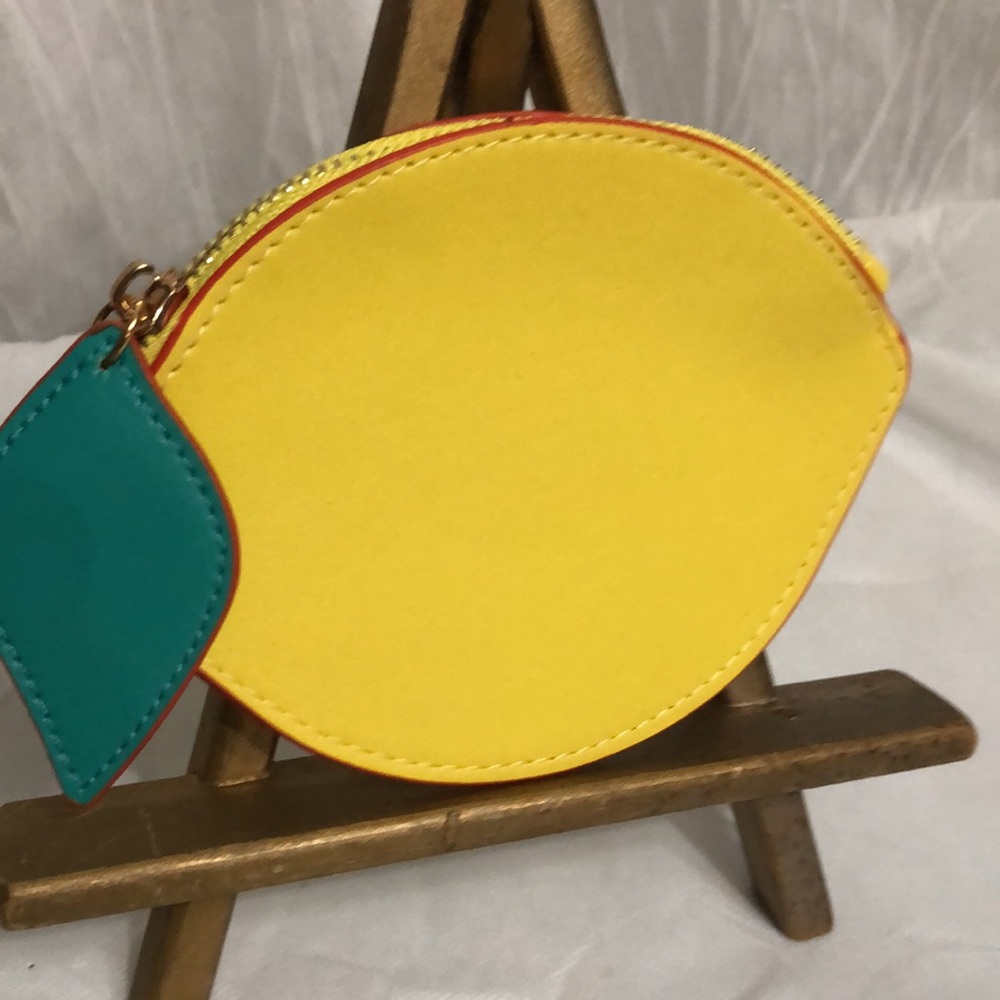 Plunder Lemon Pouch - Picture 3 of 3